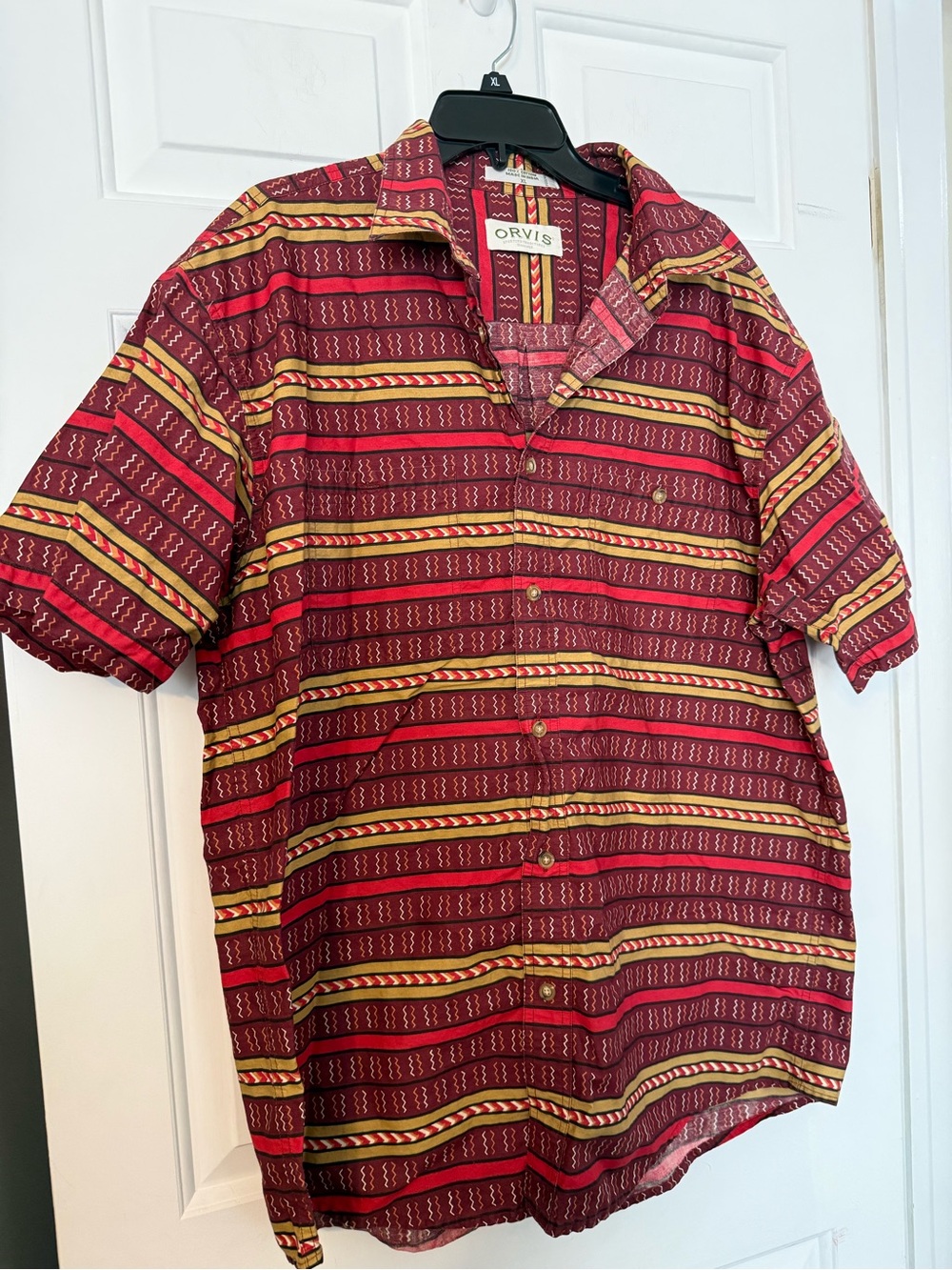 Orvis Red & Gold Striped & Zigzag Pattern Short Sleeve Button Down Shirt XL